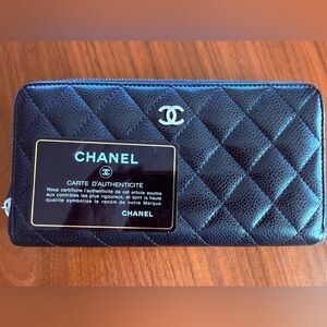 Chanel Caviar Zip‑Around Wallet — Black — With Card
